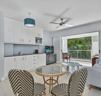 Couples private spa beach getaway - Accommodation Port Hedland