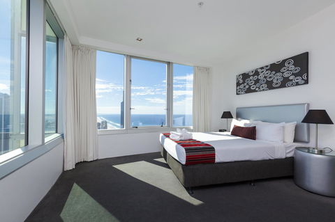 Q1 Resort & Spa - Official - Accommodation Port Hedland 25