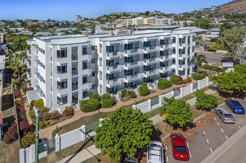 Madison Ocean Breeze Apartments - Accommodation Port Hedland 1