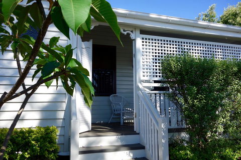 Frangipani House - Accommodation Port Hedland 1