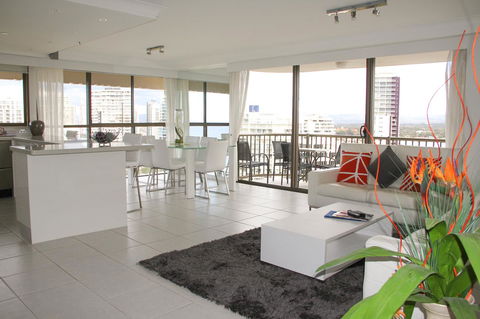De Ville Apartments - Accommodation Port Hedland 14