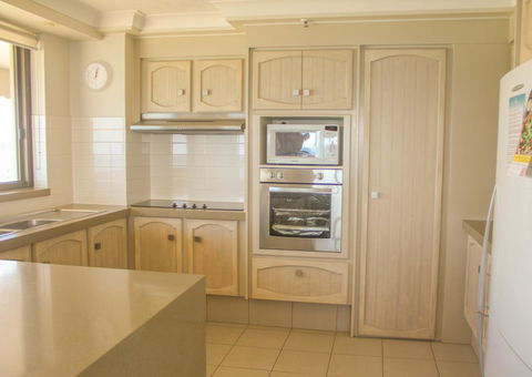 De Ville Apartments - Accommodation Port Hedland 11