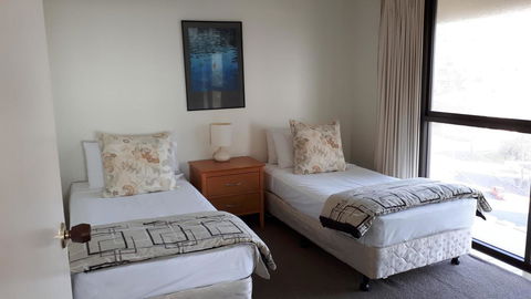 De Ville Apartments - Accommodation Port Hedland 6