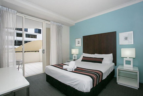 Towers Of Chevron - Private Apartment - Accommodation Port Hedland 1