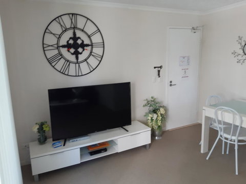 Surfers Beach Resort One - Accommodation Port Hedland 4