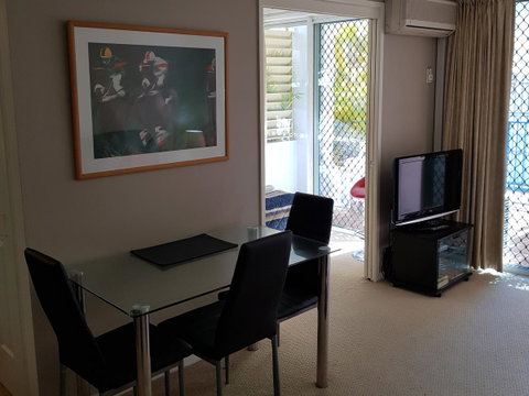 Surfers Beach Resort One - Accommodation Port Hedland 19