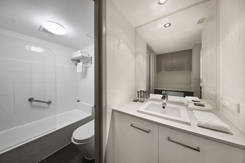 Novotel Surfers Paradise - Accommodation Port Hedland 19