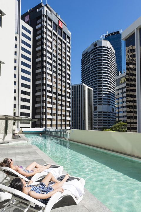 Oaks Brisbane Aurora Suites - Accommodation Port Hedland 1
