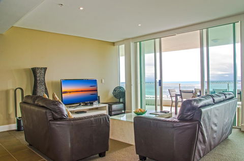 Kirra Surf Apartments - Accommodation Port Hedland 32