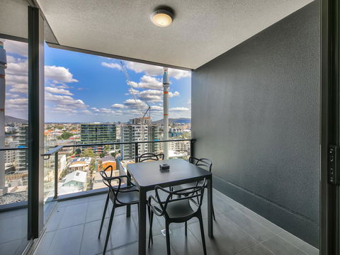 Opera Apartments South Brisbane - Accommodation Port Hedland 22