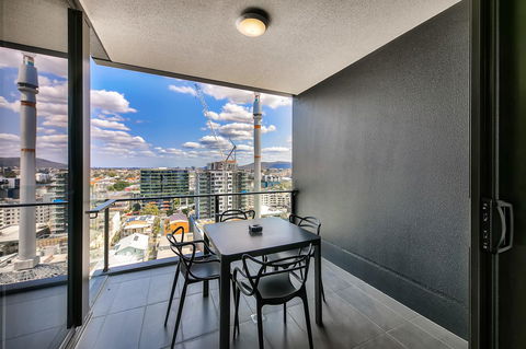 Opera Apartments South Brisbane - Accommodation Port Hedland 13