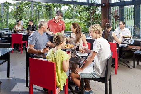 RACV Royal Pines Resort Gold Coast - Accommodation Port Hedland 25