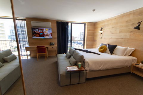 The Island Gold Coast - Accommodation Port Hedland 11