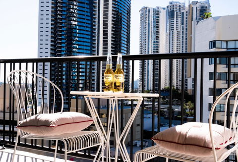 The Island Gold Coast - Accommodation Port Hedland 5