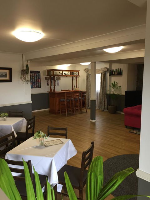 Malanda Manor Guesthouse - Accommodation Port Hedland 12