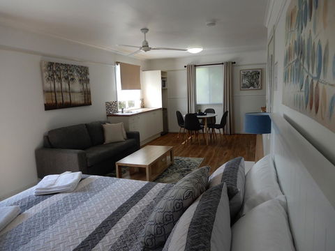 Malanda Manor Guesthouse - Accommodation Port Hedland 19