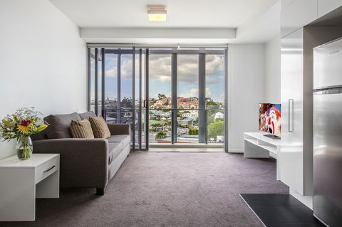 Code Apartments - Accommodation Port Hedland 15