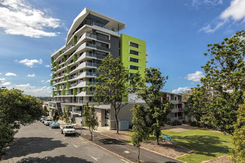 Code Apartments - Accommodation Port Hedland 0