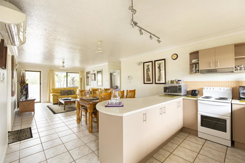 Marcol Place Holiday Apartments - Accommodation Port Hedland 5