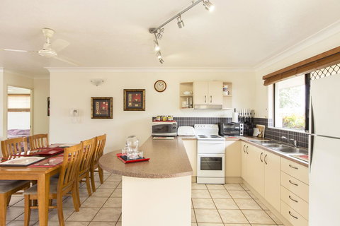 Marcol Place Holiday Apartments - Accommodation Port Hedland 4