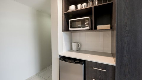 Sunshine Tower Hotel - Accommodation Port Hedland 8