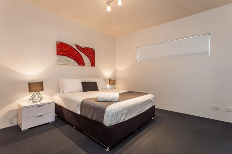 Oxygen Apartments - Accommodation Port Hedland 22