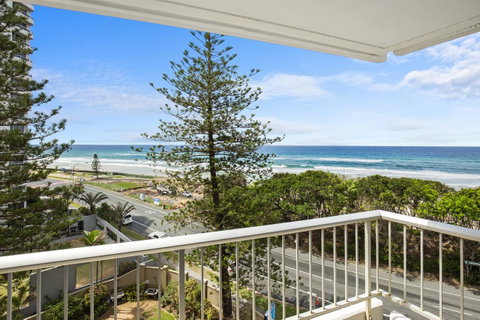 Narrowneck Court Holiday Apartments - Accommodation Port Hedland 1