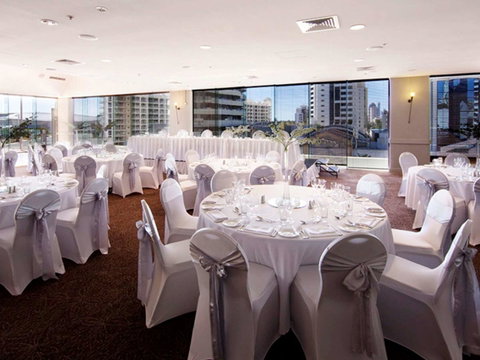Sofitel Gold Coast Broadbeach - Accommodation Port Hedland 36