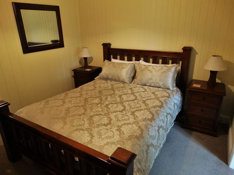 Loughmore House - Accommodation Port Hedland 7