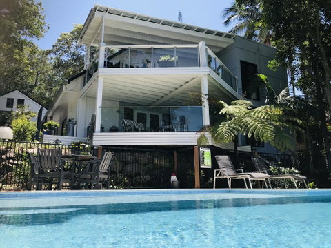 Waves And White Horses Seaview Retreat (adults Only) - Accommodation Port Hedland 1
