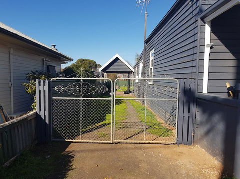 Welcome Stranger Cottage - Accommodation Port Hedland 2