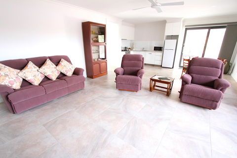 Wentworth Wharf B&B - Accommodation Port Hedland 2