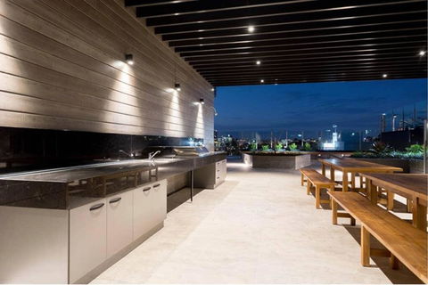 West End Executive Suite, On The Brisbane River. - Accommodation Port Hedland 3