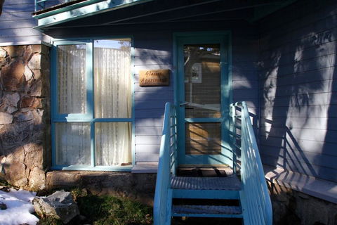 Whistler 8 Glacier - Accommodation Port Hedland 0