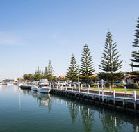 White Caps B - New Styles  Spacious Home - Accommodation Port Hedland