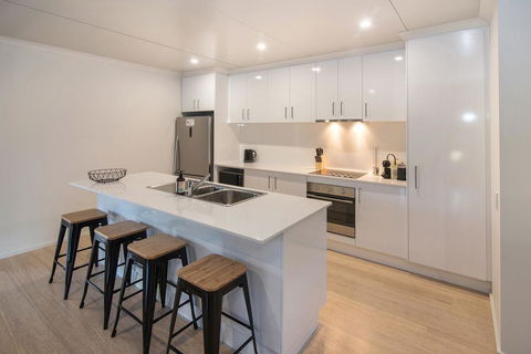 Wirraway Luxury Chalet - Accommodation Port Hedland 1