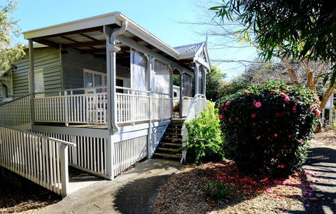 Wisteria Cottage 95 Main Western Road - Accommodation Port Hedland 2