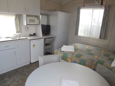Wodonga Caravan & Cabin Park - Accommodation Port Hedland 2