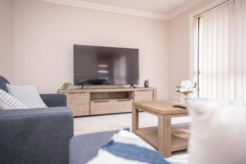 Wonderful Windred Modern, Comfy, Quiet - Accommodation Port Hedland 3