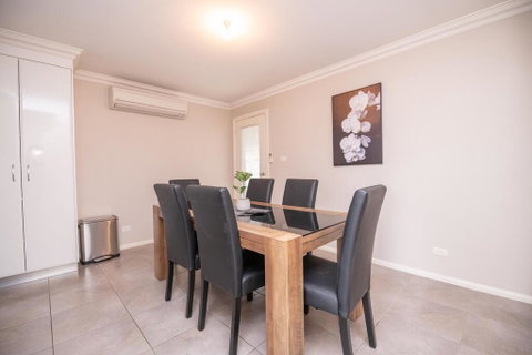 Wonderful Windred Modern, Comfy, Quiet - Accommodation Port Hedland 0