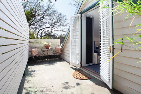 Woolwich Studio Bliss, Your Private Oasis By The Water - Accommodation Port Hedland 3