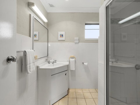 Yamba Sun Motel - Accommodation Port Hedland 2