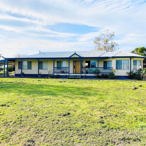 Yarragon 4 Bedroom House In Gippsland - Accommodation Port Hedland 3