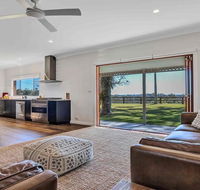 Your Luxury Escape - Paul's Farmhouse at Newrybar - Accommodation Port Hedland