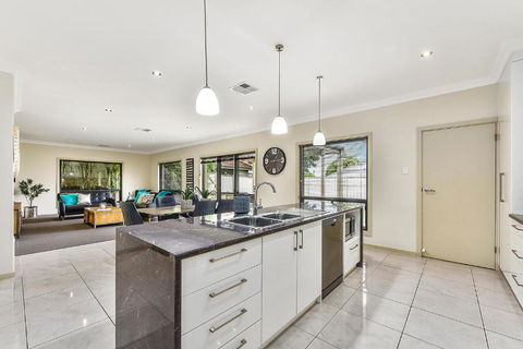 Accommodation On Lansell 1 Being Unit 1 Of 6 Lansell Street - Accommodation Port Hedland 0