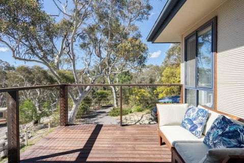 Alleura House Serene Bushland 4BR Families Groups - Accommodation Port Hedland 3