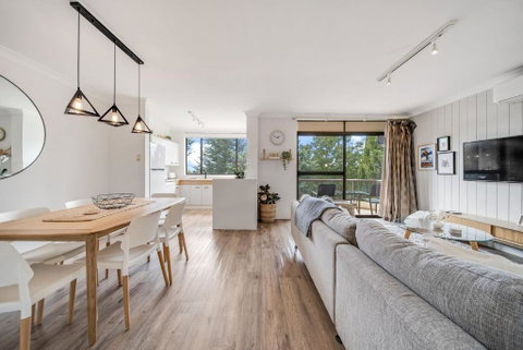 Avalanche 3 - 3BR Apartment L Central Location L Balcony L WiFi - Accommodation Port Hedland 0