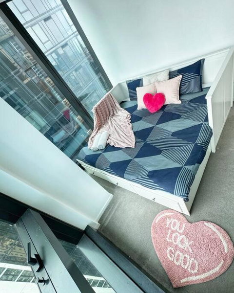 AUS 3415 - 2BR Luxurious Suite FREE PARKING Near Yarra River And Crown - Accommodation Port Hedland 2