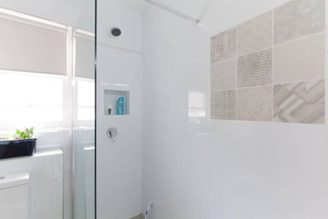 B5 Crawley Apartment 1 BRM & Sleepout Near UWA - Accommodation Port Hedland 3
