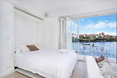 BADEN - Absolute Water Front Sydney Harbour Studio - Accommodation Port Hedland 3